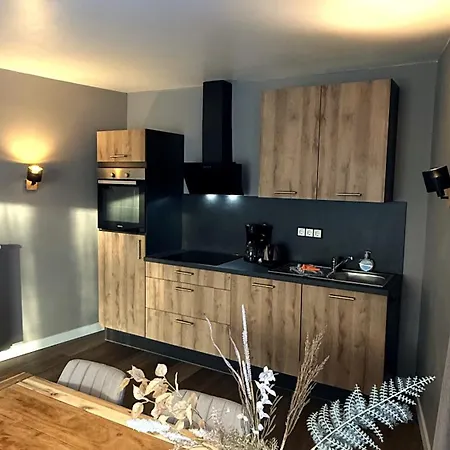 Harz Iris 4*